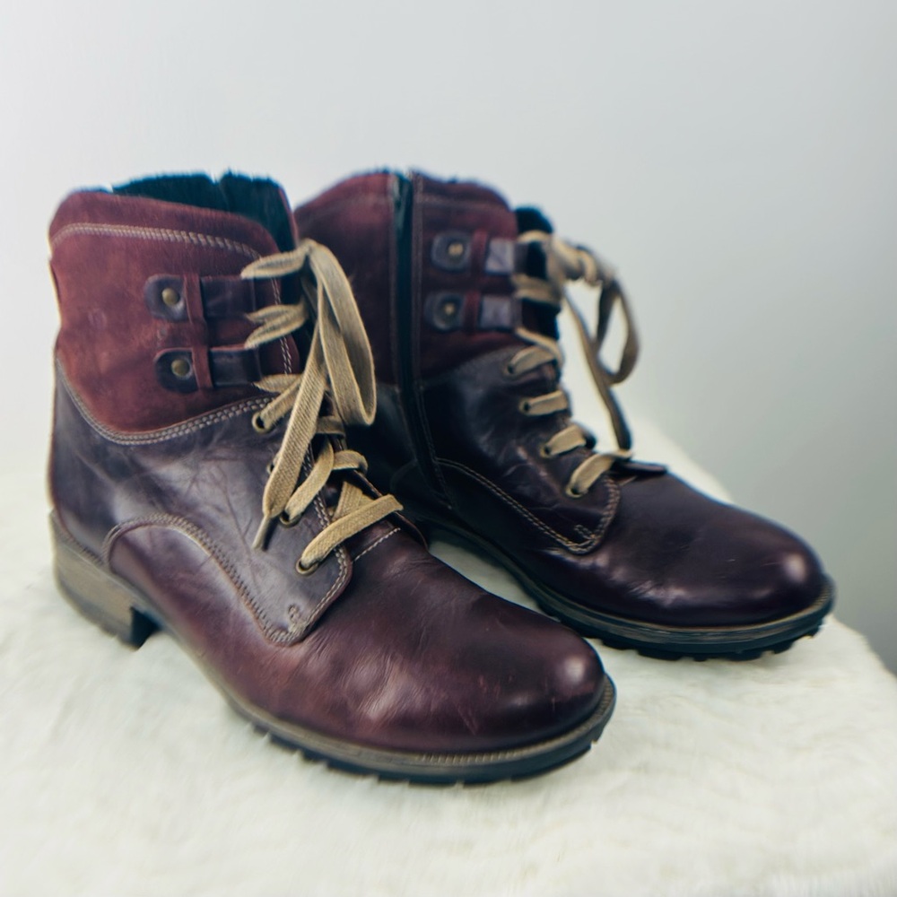 Stunning Like New Josef Seibel Burgundy Leather Mules